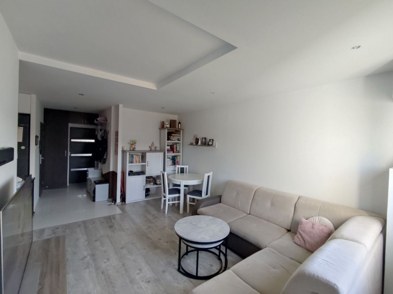 Mieszkanie 3-pokojowe Tarnowskie Góry, ul. Bałkańska. Zdjęcie 2