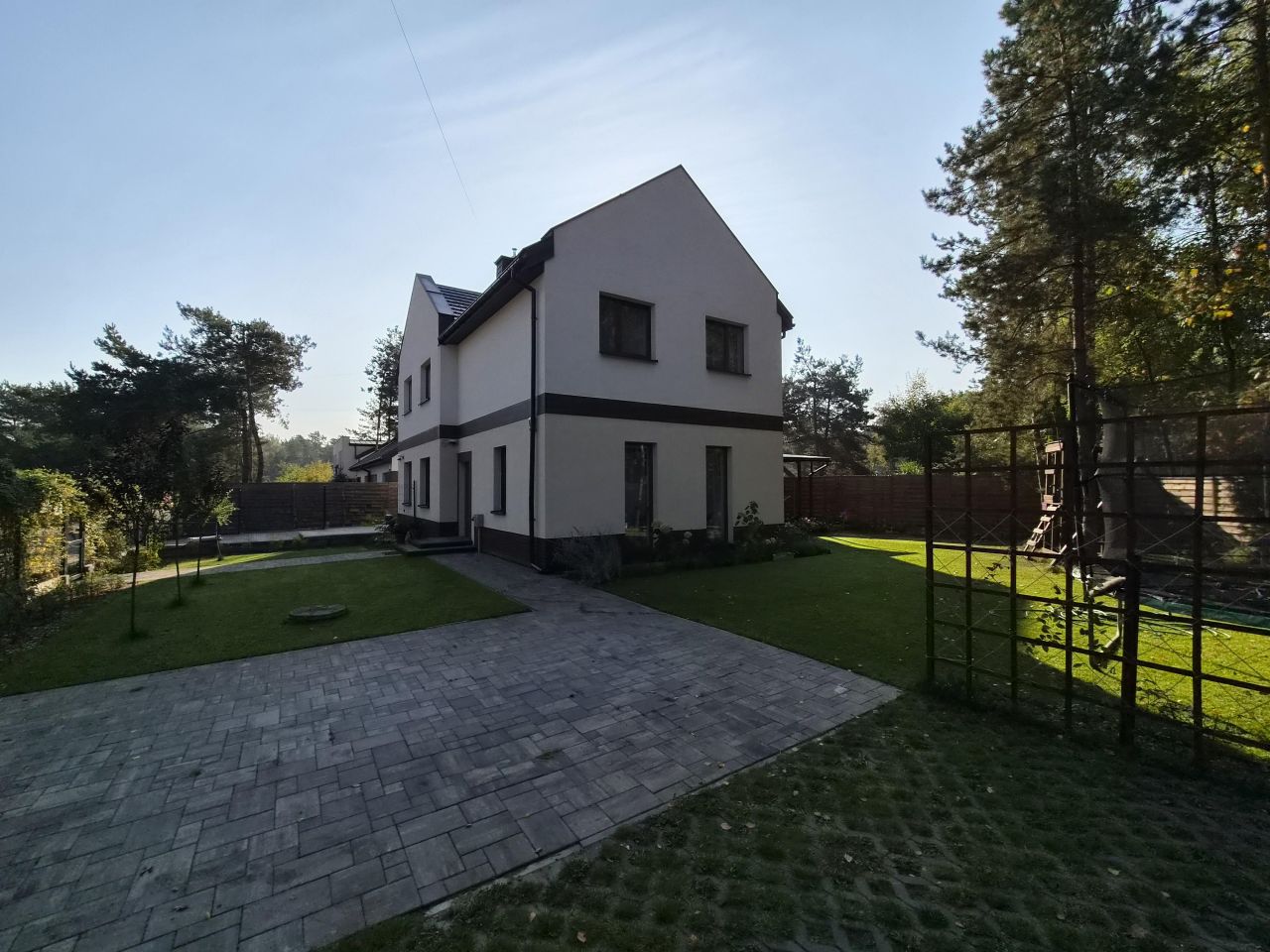 bliźniak, 5 pokoi Wycinki Osowskie, ul. Sosnowa. Zdjęcie 1