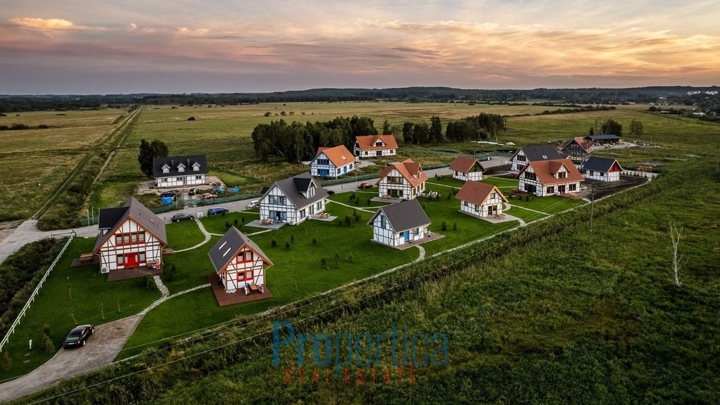 dom wolnostojący, 12 pokoi Rowy. Zdjęcie 5