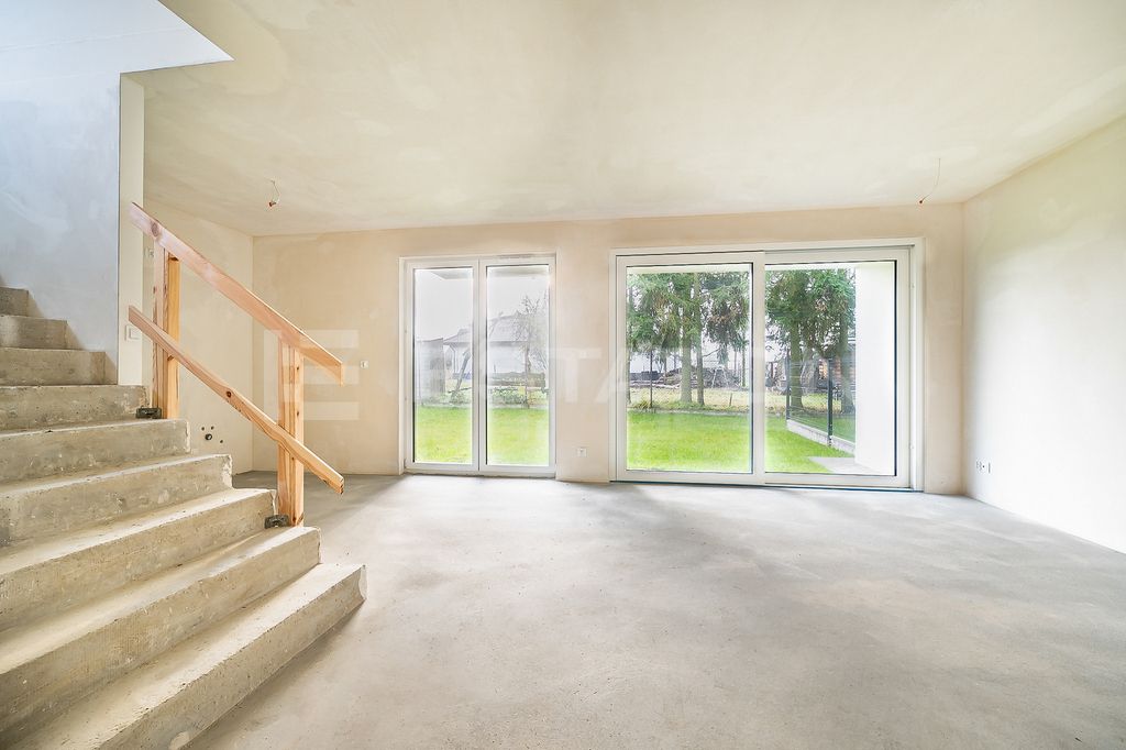 dom szeregowy, 5 pokoi Głogów Małopolski, ul. Wojska Polskiego. Zdjęcie 1