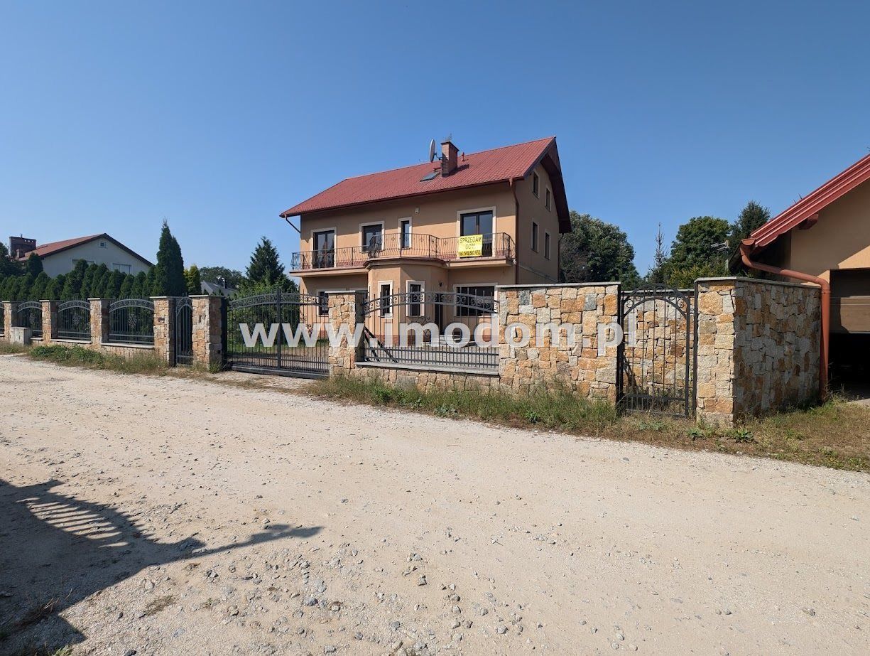 bliźniak, 6 pokoi Strzegom. Zdjęcie 2