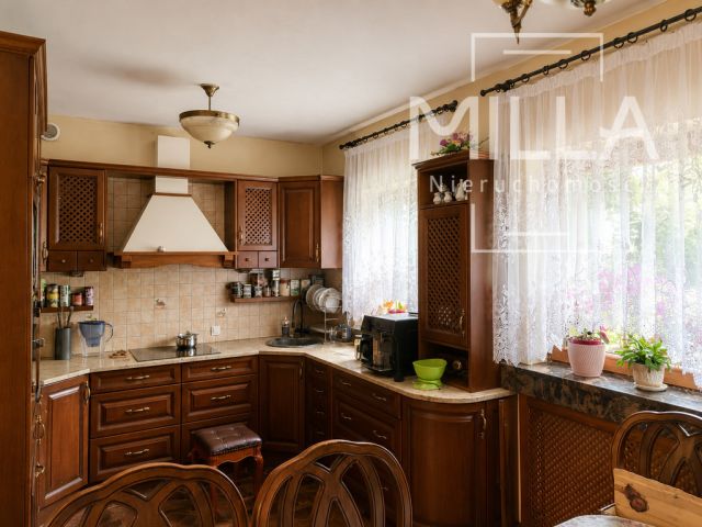 dom szeregowy, 6 pokoi Łódź Smulsko, ul. Hippiczna. Zdjęcie 1
