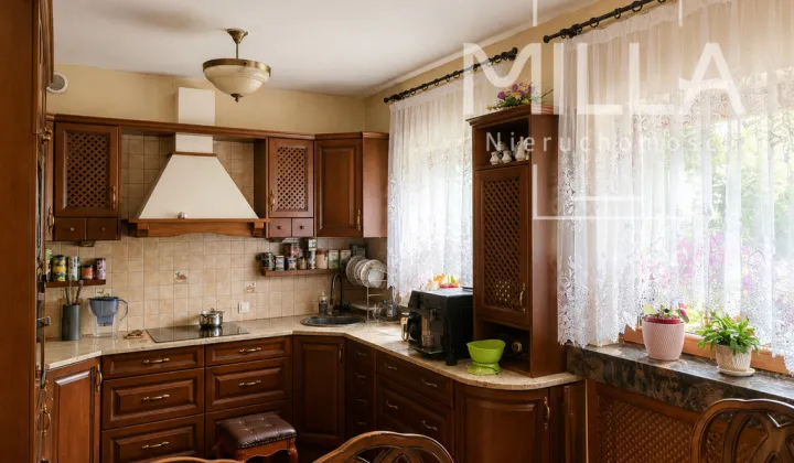 dom szeregowy, 6 pokoi Łódź Smulsko, ul. Hippiczna