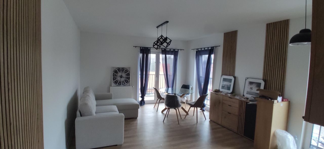 Mieszkanie 3-pokojowe Chorzów Centrum, ul. 3 Maja. Zdjęcie 1