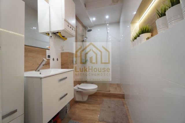 Mieszkanie 2-pokojowe Bytom Śródmieście, ul. Strzelców Bytomskich. Zdjęcie 4