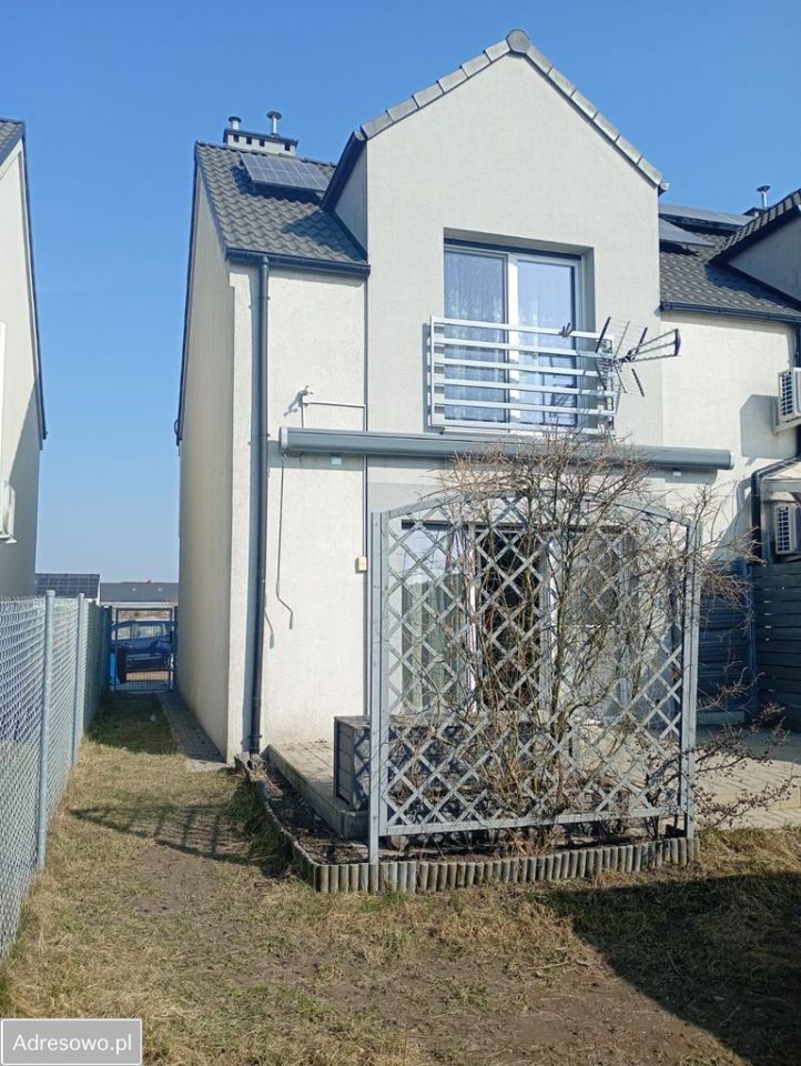 dom szeregowy, 5 pokoi Dachowa, ul. Okrężna. Zdjęcie 8