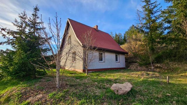 dom wolnostojący, 2 pokoje Giętkie. Zdjęcie 3