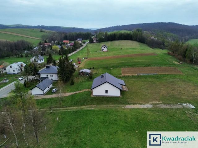 dom wolnostojący, 4 pokoje Besko, ul. Górska. Zdjęcie 23