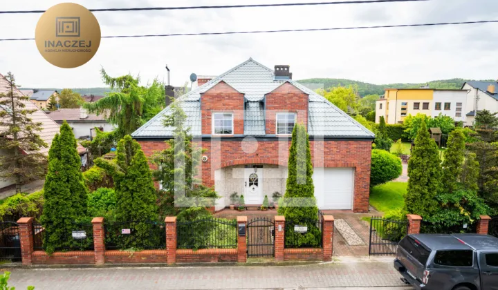 dom wolnostojący, 6 pokoi Rumia, ul. Kwiatowa