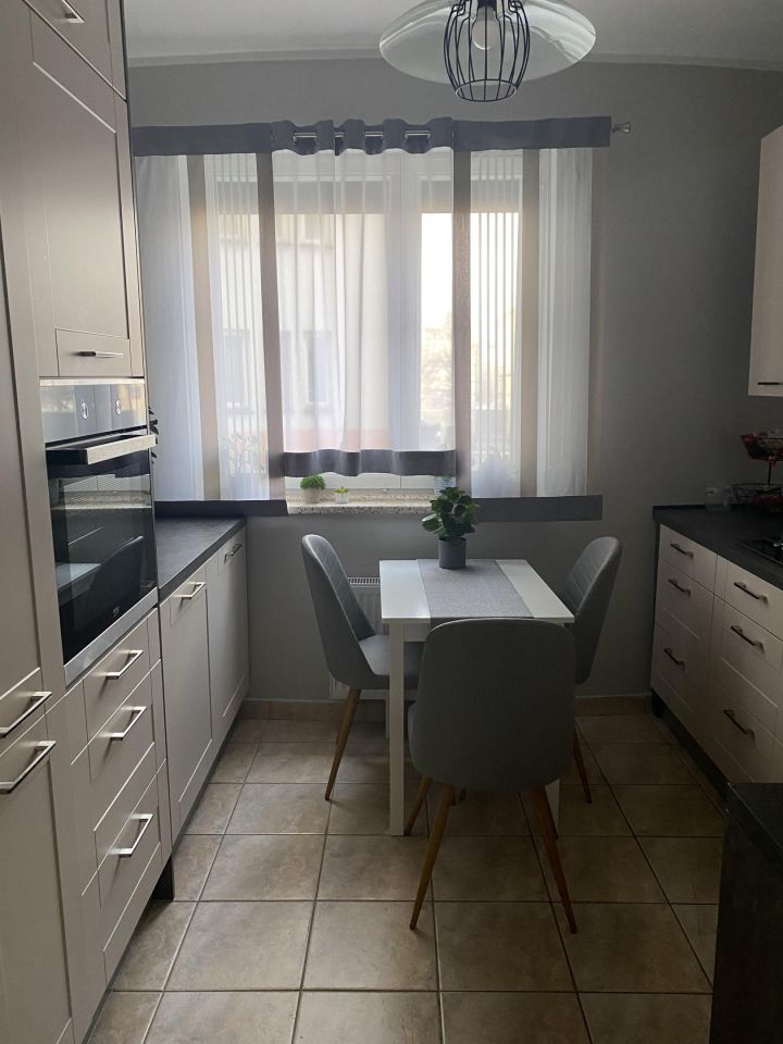 Mieszkanie 3-pokojowe Płock Stare Miasto, ul. Kolegialna. Zdjęcie 12