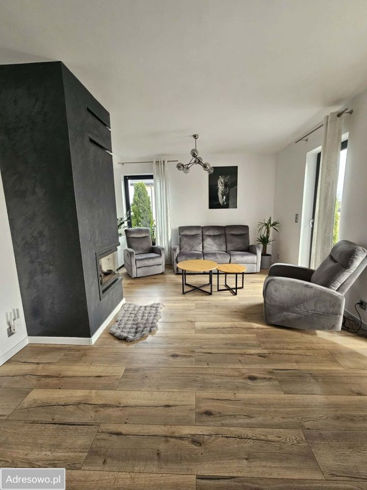 dom wolnostojący, 4 pokoje Sierakówek. Zdjęcie 13