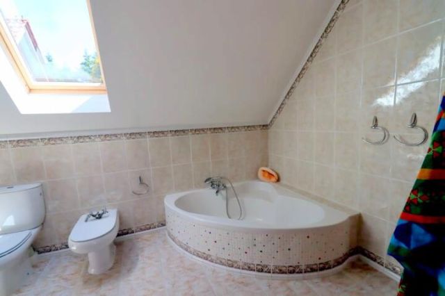 Lokal Kolonia Pozezdrze. Zdjęcie 15