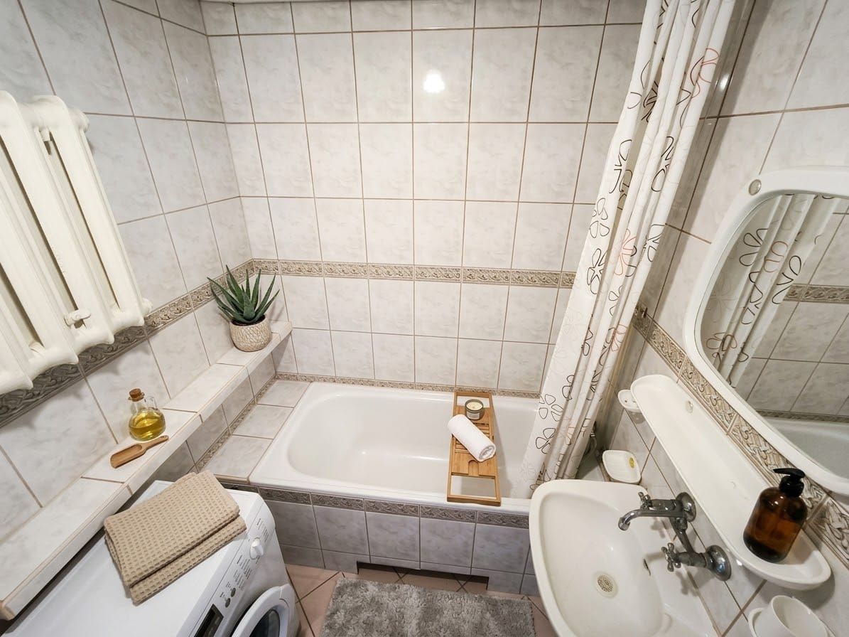 Mieszkanie 2-pokojowe Bełchatów, os. Budowlanych. Zdjęcie 4