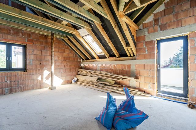 Mieszkanie 4-pokojowe Wieliczka, ul. Kaczeńce. Zdjęcie 2