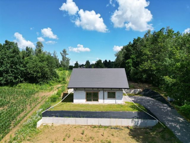 dom wolnostojący, 4 pokoje Zawada. Zdjęcie 10