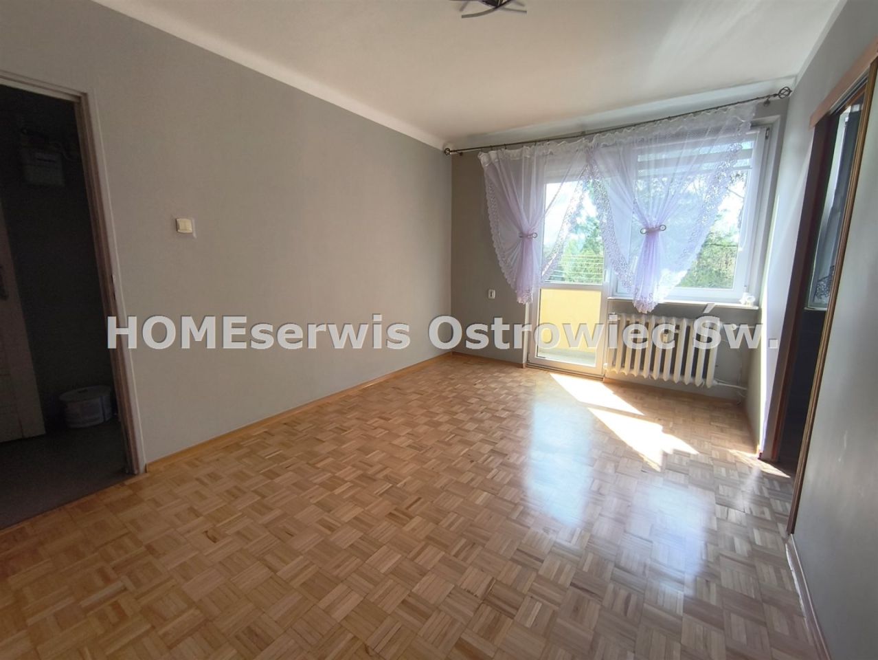 Mieszkanie 2-pokojowe Ostrowiec Świętokrzyski Centrum. Zdjęcie 2