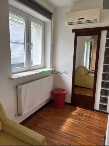 Mieszkanie 2-pokojowe Warszawa Śródmieście, ul. Nowowiejska. Zdjęcie 4