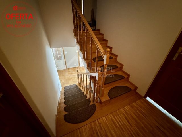 dom szeregowy, 8 pokoi Kielce. Zdjęcie 19