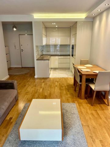 Mieszkanie 2-pokojowe Katowice Dąb, ul. Johna Baildona. Zdjęcie 1