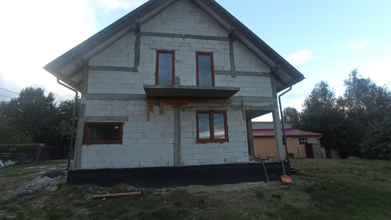 dom wolnostojący, 5 pokoi Sandomierz Centrum, ul. Polna