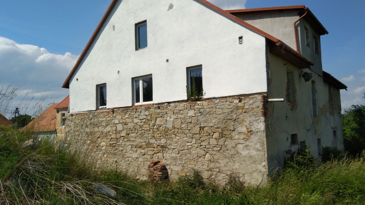 dom wolnostojący, 4 pokoje Zimnik, Zimnik. Zdjęcie 2