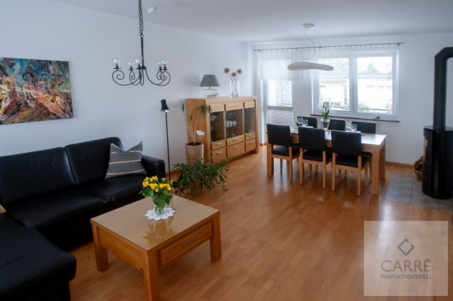 dom szeregowy, 9 pokoi Świnoujście, ul. Władysława Broniewskiego. Zdjęcie 2