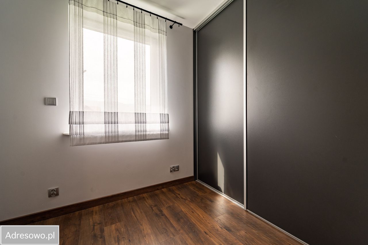 Mieszkanie 4-pokojowe Jaworze, ul. Cyprysowa. Zdjęcie 2