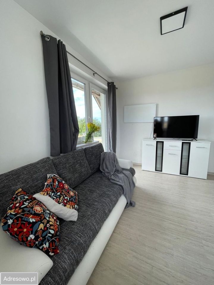 Mieszkanie 4-pokojowe Strzeżenice. Zdjęcie 7