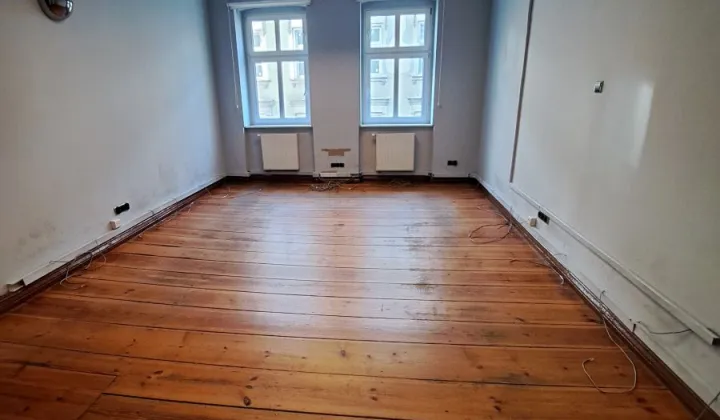 Biuro Poznań Centrum, ul. Półwiejska