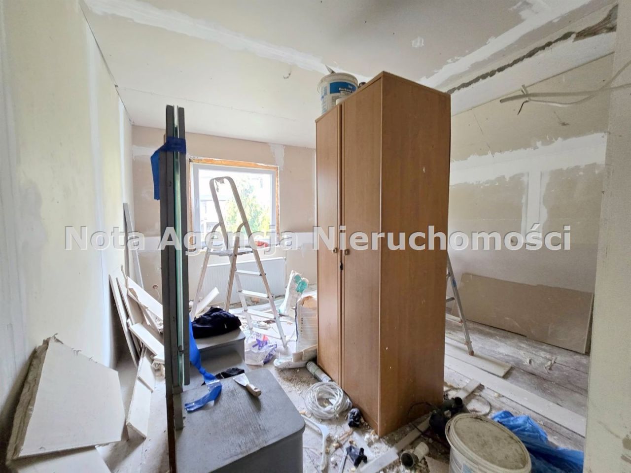 dom wolnostojący, 3 pokoje Grodziszcze. Zdjęcie 2