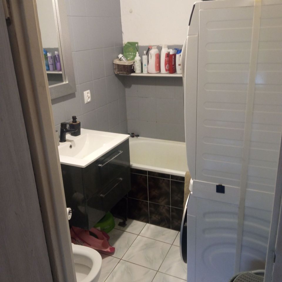 bliźniak, 4 pokoje Gierkiny. Zdjęcie 2