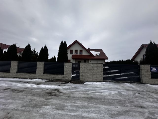 dom wolnostojący Złotniki. Zdjęcie 10