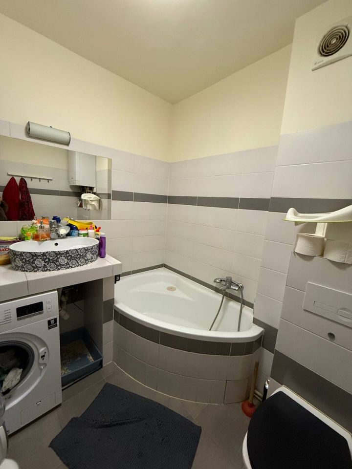 Mieszkanie 3-pokojowe Obory, Obory. Zdjęcie 15