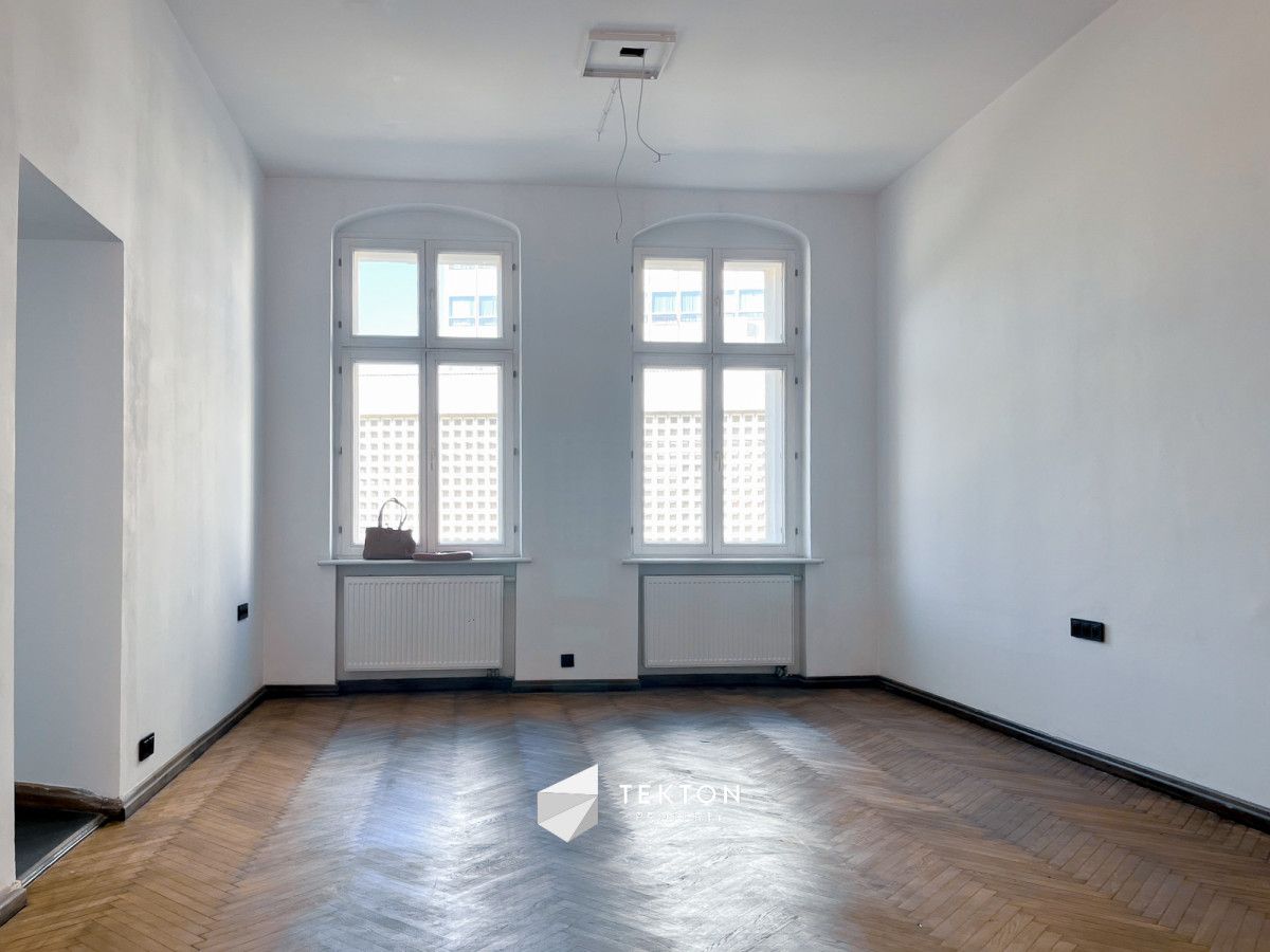 Mieszkanie 3-pokojowe Poznań Stare Miasto, ul. Franciszka Ratajczaka. Zdjęcie 4