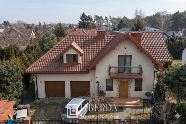 dom wolnostojący, 5 pokoi Marki, ul. Stanisława Żółkiewskiego. Zdjęcie 1