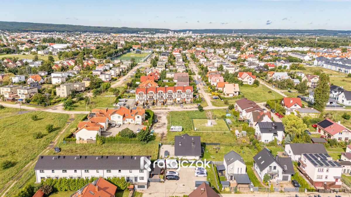 Mieszkanie 3-pokojowe Rumia. Zdjęcie 3