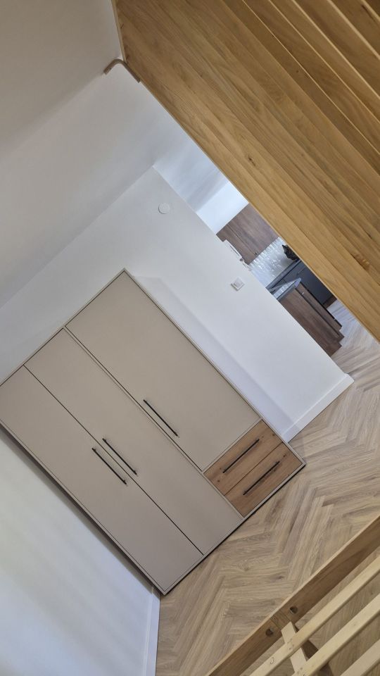 Mieszkanie 1-pokojowe Pustków-Osiedle. Zdjęcie 2