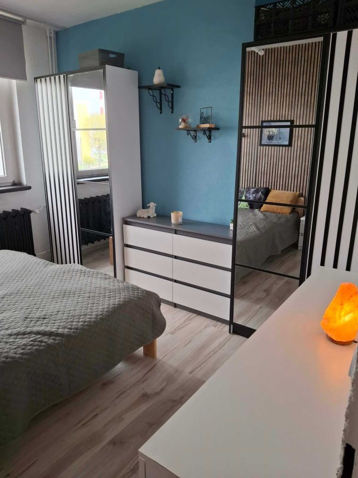 Mieszkanie 4-pokojowe Wodzisław Śląski, os. XXX-lecia PRL. Zdjęcie 3