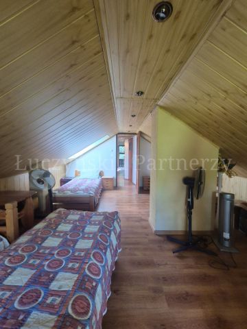 dom wolnostojący, 11 pokoi Mysłakowice. Zdjęcie 13