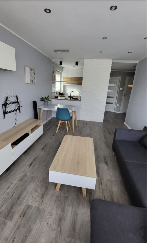 Mieszkanie 3-pokojowe Kędzierzyn-Koźle. Zdjęcie 1