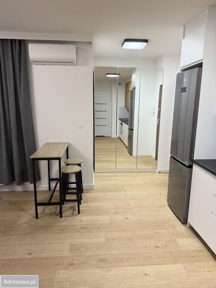 Mieszkanie 2-pokojowe Zamienie, ul. Błędna. Zdjęcie 8