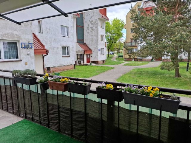 Mieszkanie 4-pokojowe Poręba, ul. Przemysłowa. Zdjęcie 1