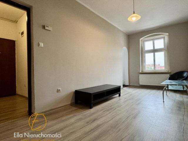 Mieszkanie 1-pokojowe Legnica, ul. Stefana Czarnieckiego. Zdjęcie 3