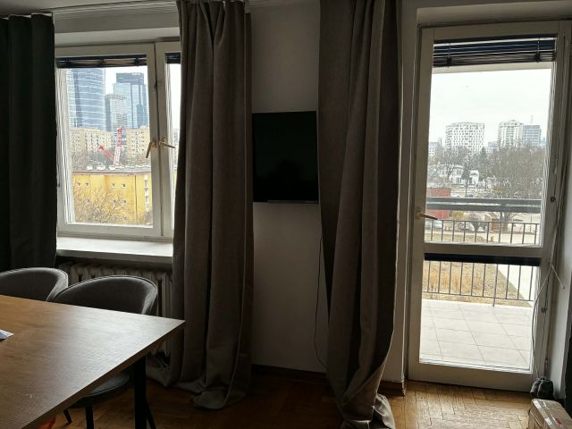 Mieszkanie 4-pokojowe Warszawa Wola, ul. Leszno. Zdjęcie 5
