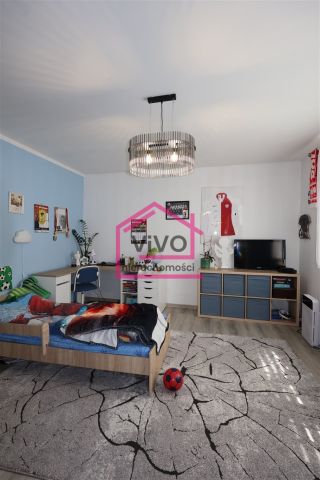 dom wolnostojący, 7 pokoi Gołkowice. Zdjęcie 14