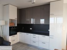 Mieszkanie 3-pokojowe Łódź Widzew, ul. Beli Bartoka. Zdjęcie 3