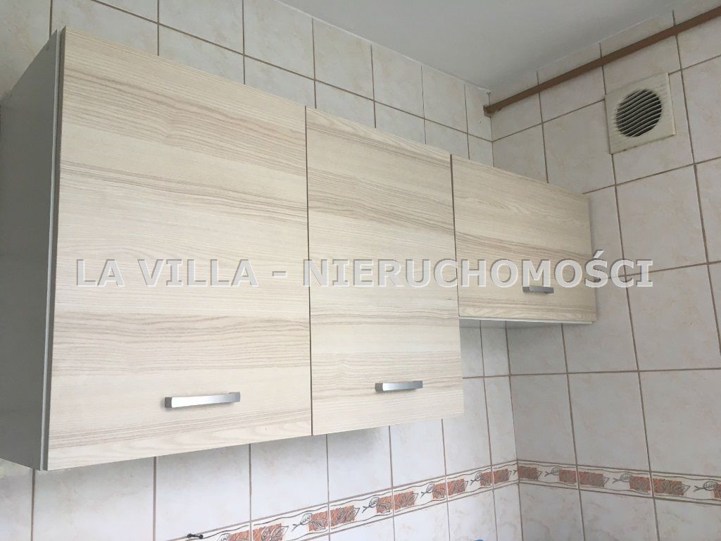 Mieszkanie 3-pokojowe Leszno. Zdjęcie 3