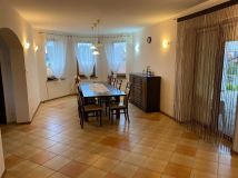 dom wolnostojący Żyrardów, ul. Olszowa. Zdjęcie 1