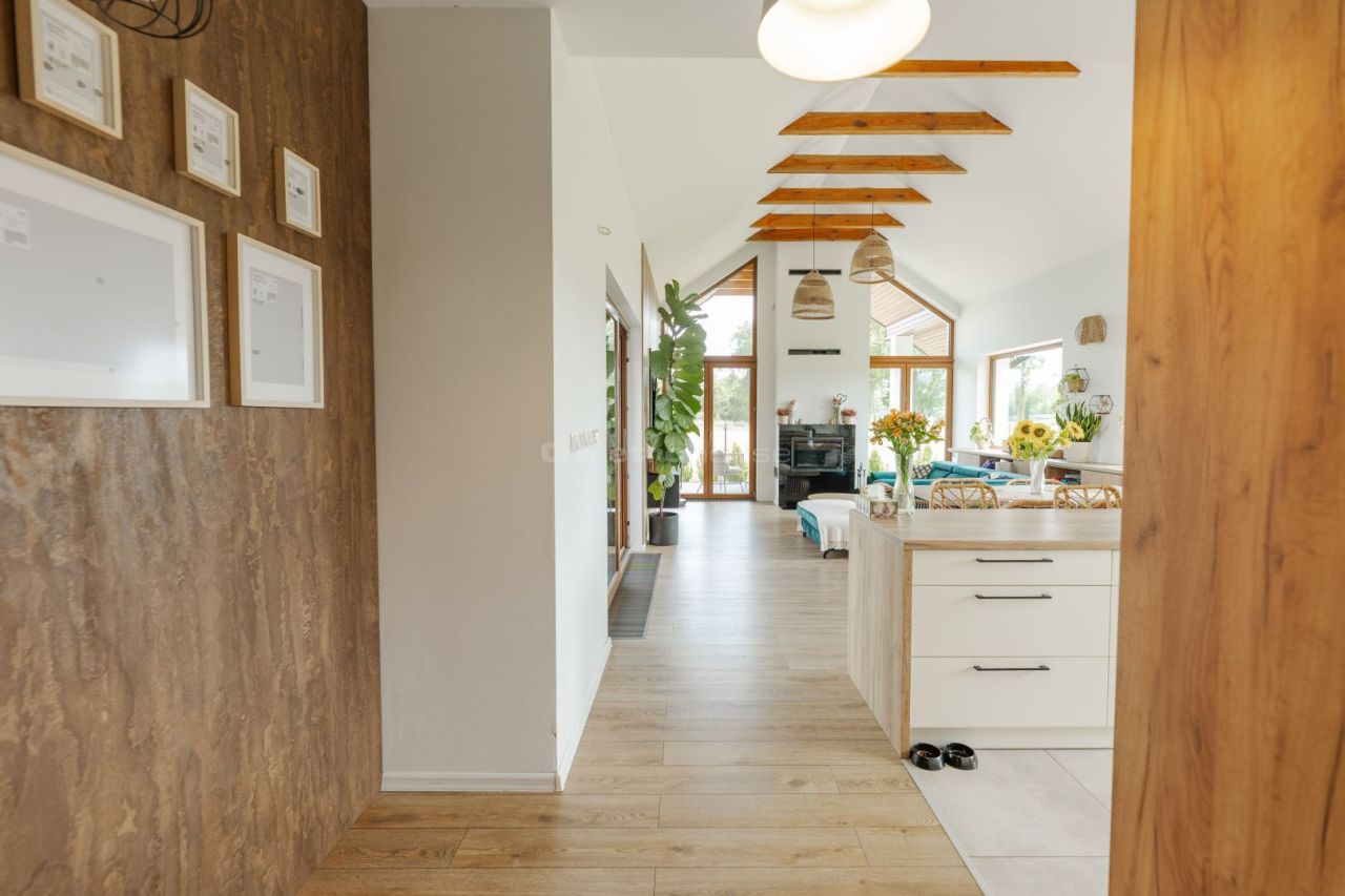 dom wolnostojący, 4 pokoje Szadki. Zdjęcie 8