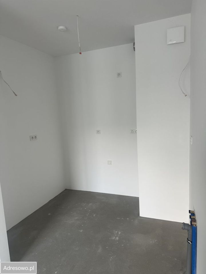 Mieszkanie 2-pokojowe Warszawa Włochy, al. Krakowska. Zdjęcie 5